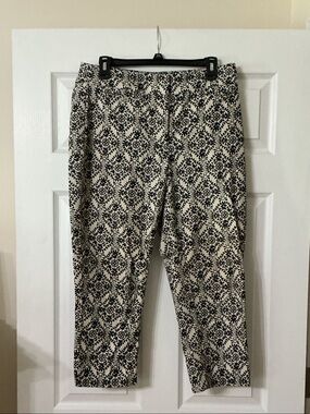 LOFT Black and Cream Patterned Julie Capri Pants